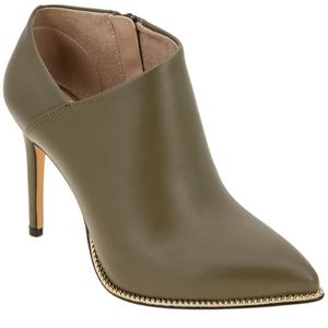 BCBGeneration Green Hadix Bootie 8 NIB